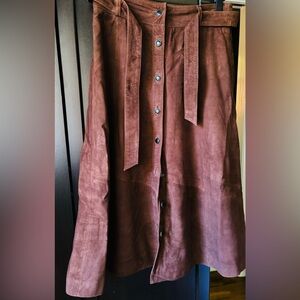 Sezane Lucien Skirt ( suede)